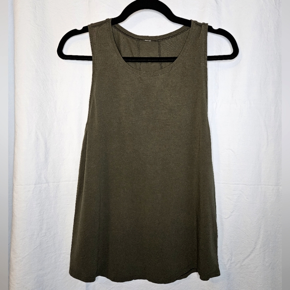 Lululemon Muscle Love Tank in Olive - Size 8 (?)